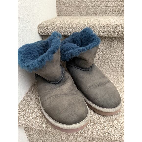 UGG Australia Casual Women's Boots - Gray And Blue US size 7 - Picture 1 of 9
